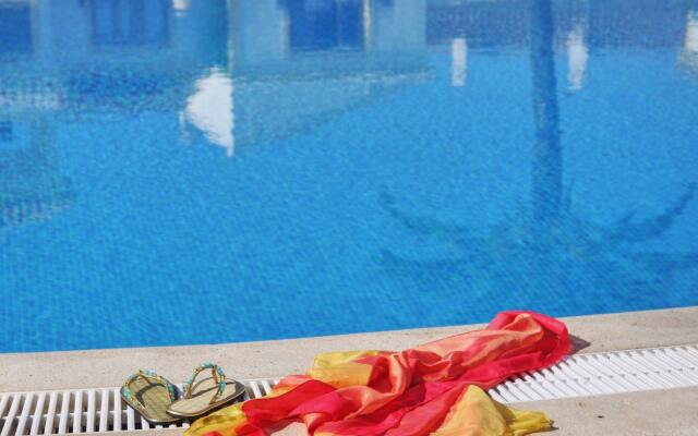 ALEGRIA Infiniti Beach Resort