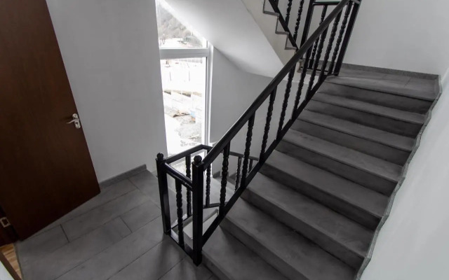 Beso Guledani Guesthouse