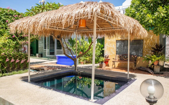 OYO 617 Tira Hostel chalong Phuket
