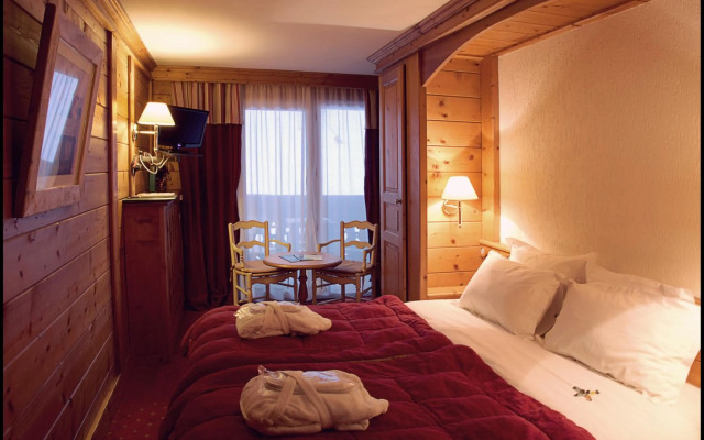 Chalet-Hôtel La Marmotte, La Tapiaz & SPA, The Originals Relais