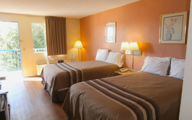 Americas Best Value Inn Tucker