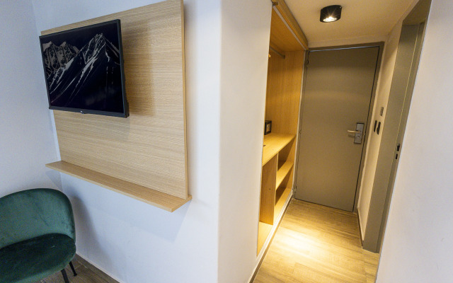 M383 Hotel Bariloche