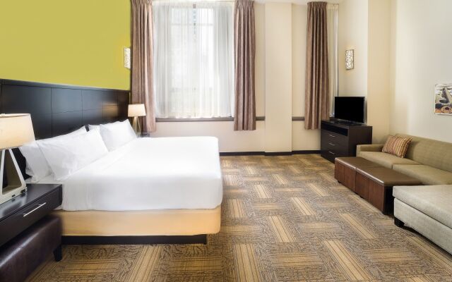 Staybridge Suites Baltimore - Inner Harbor by IHG