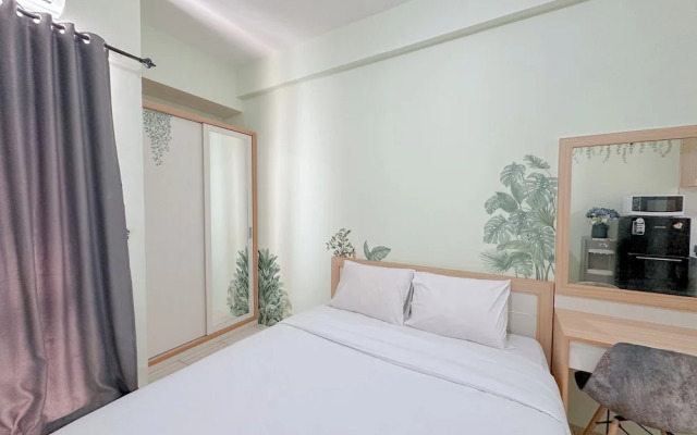 Stunning Comfy Studio Apartment Near Merr At Bale Hinggil