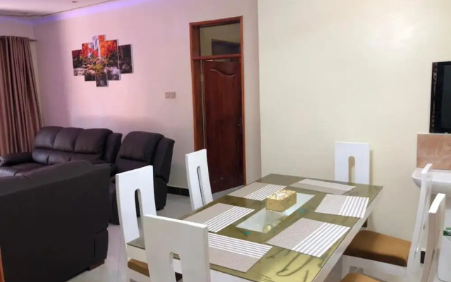 Lovely 2 Bed Apartment in Entebbe