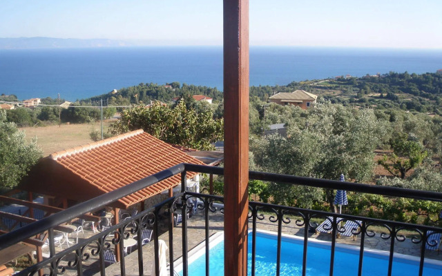 Manolia Studios