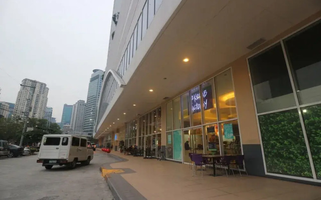 St. Moritz Hotel at Jazz Residences