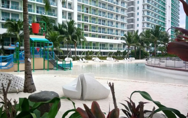 Azure Urban Resort And Residences