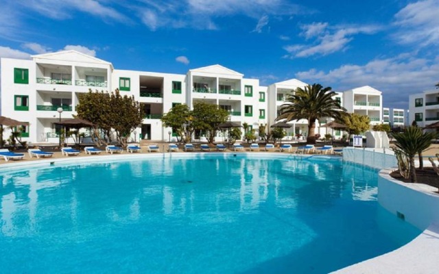 Blue Sea Costa Teguise Beach