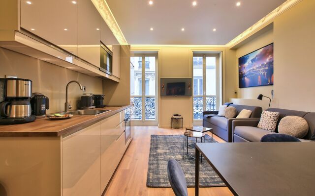 61 - Luxury Parisian Home Sebastopol 2DD