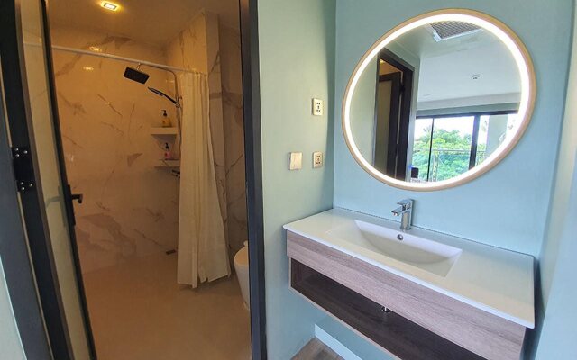 Eco Cozy Beachfront Resort Chaam