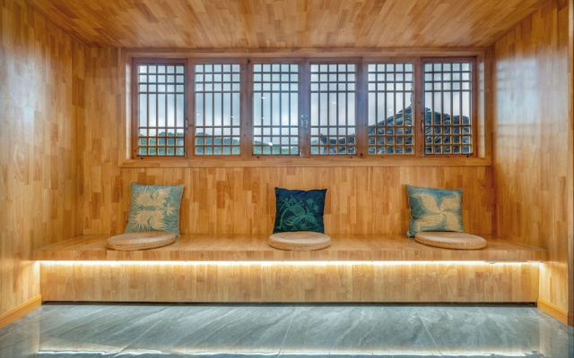 Xijiang Yunting Light Luxury Panoramic