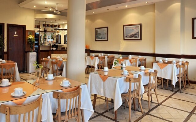 Kings Hotel