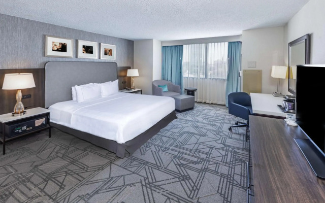 DoubleTree by Hilton Tulsa Downtown