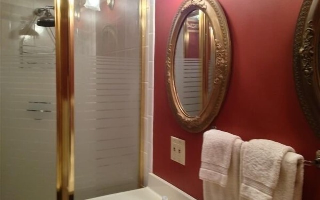 Strawberry Farm Bed & Breakfast