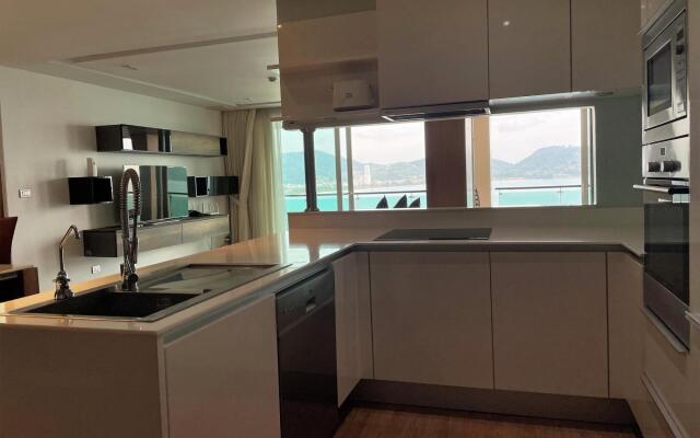 Patong sea view apartment at Privilege, rooftop pool