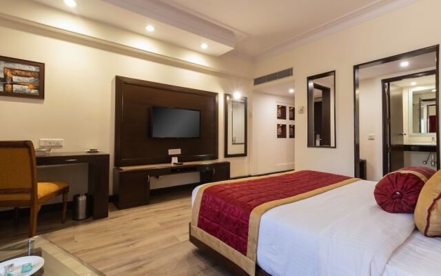 V One Hotel - The Competent Palace