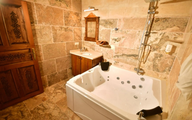 Nostalji Cave Suit Hotel
