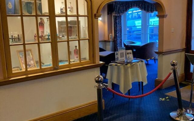 Yelf's Hotel