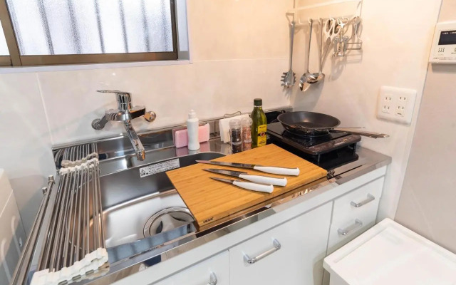 Bijou Suites Cyan