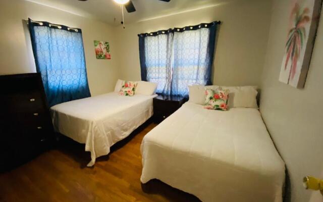 The Cozy Casa near Highway 74