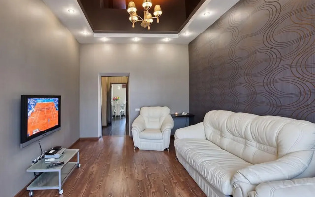 KievApts Maydan Apartments