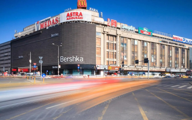 KAS 1Bd apartment unique central Unirii Bucharest