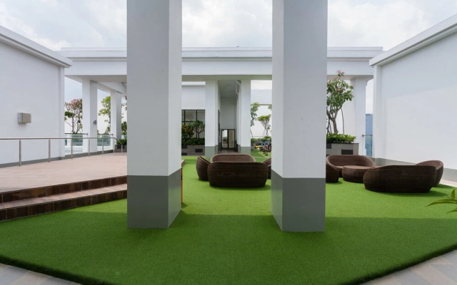 Blue Fingers Saigon Royal - Tresor