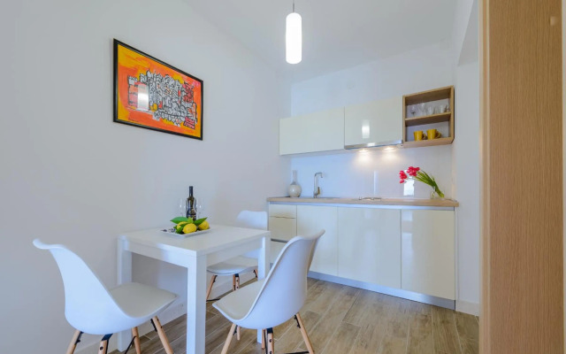 Tandem Apartments with Swimming pool