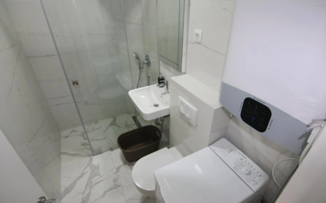 Apartments LORA Zmajeva, 7