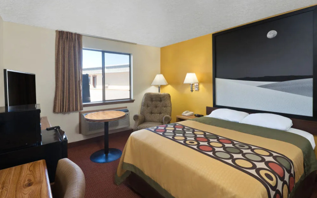 Super 8 Alamogordo
