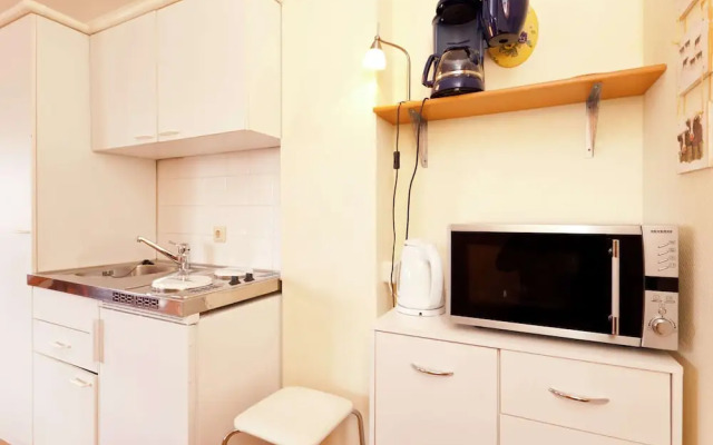 Modern Apartment in Bolsdorf With Sauna
