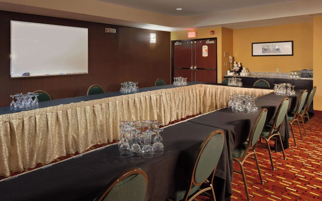 Courtyard by Marriott Harrisburg Hershey