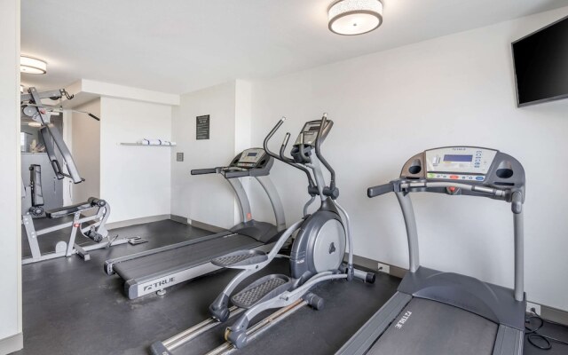 Country Inn &amp; Suites by Radisson, Savannah Airport, GA