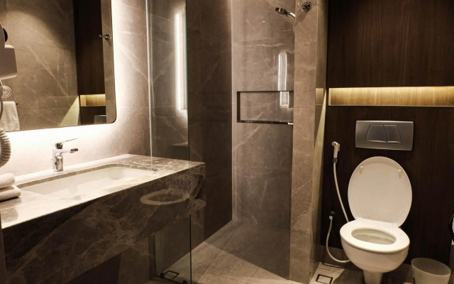 Deka Hotel Surabaya HR Muhammad