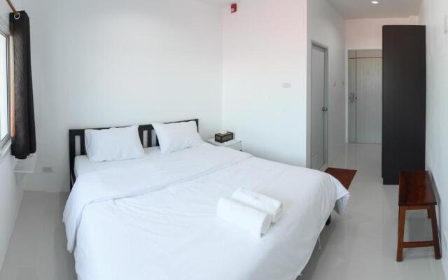 Munruk Hostel