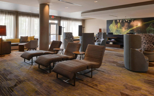 Courtyard by Marriott St. Louis St. Peters