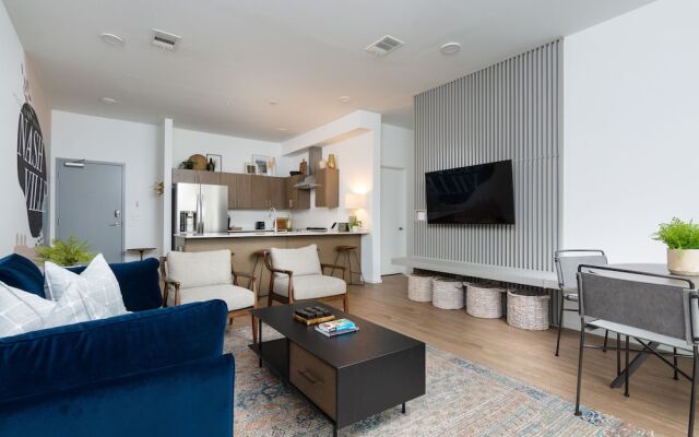 Lllume Posh Gulch View Penthouse Nash.pad 2 Bedroom Condo