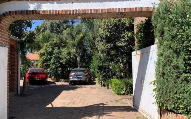 Hotel El Mirador y Jardin