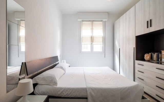 Porta Mascarella Apartment