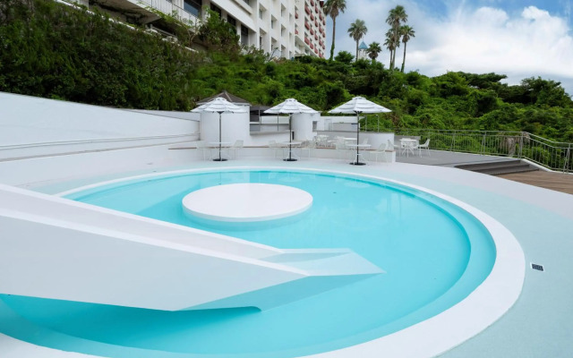 Irago Ocean Resort