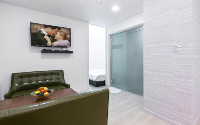 Gangneung Y&G Business Hotel&pension