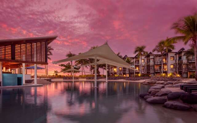 Radisson Blu Resort Fiji Denarau Island