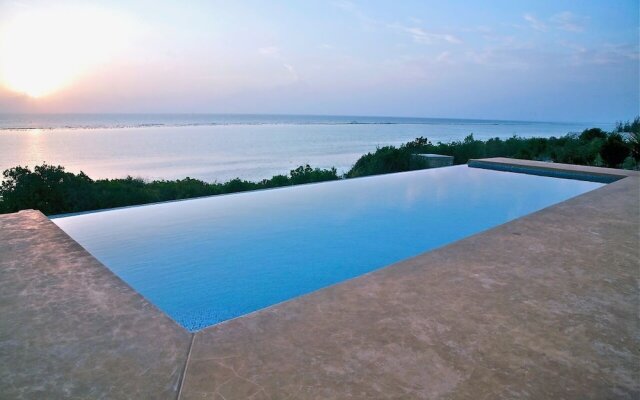 Villa Paradise ON THE Ocean