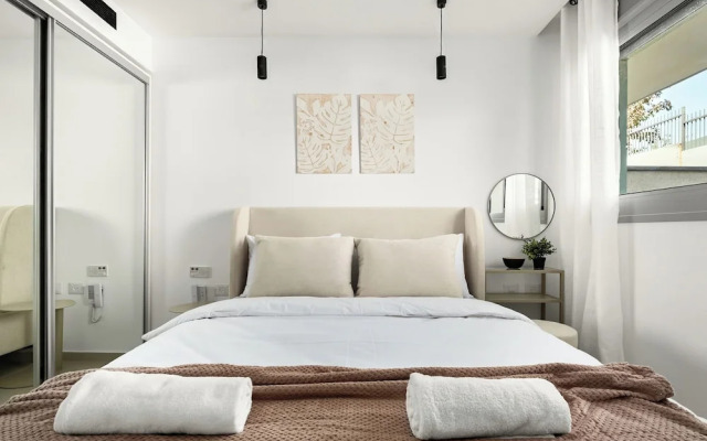 Red Canyon Peaceful Stay by Sea N' Rent
