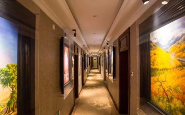 Riyueming Select Hotel