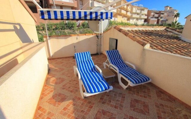 Lovely two Bedroomed Apartment Near Marquesa Golf