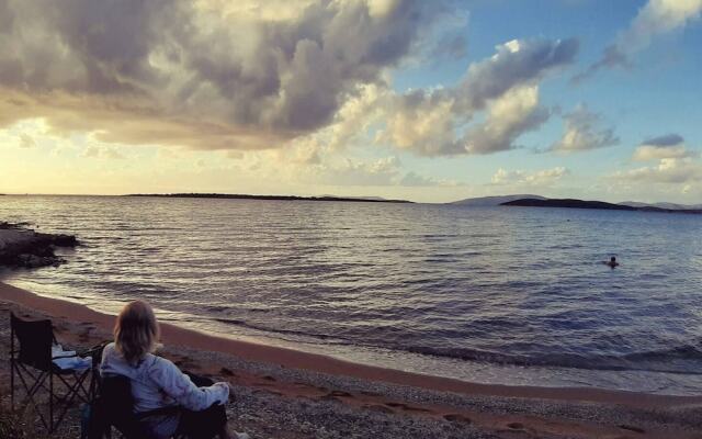 Family Friend Villa Pool BBQ 3b 1 Alacati Cesme