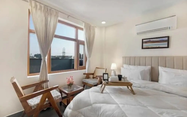 The Onyx by Parfait Street