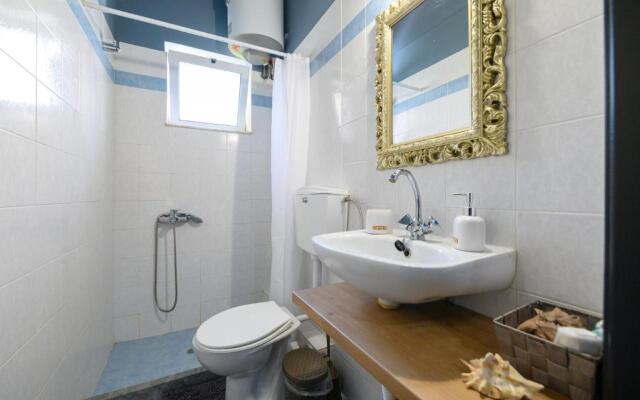Rea Apartment II ''1minute from the beach''